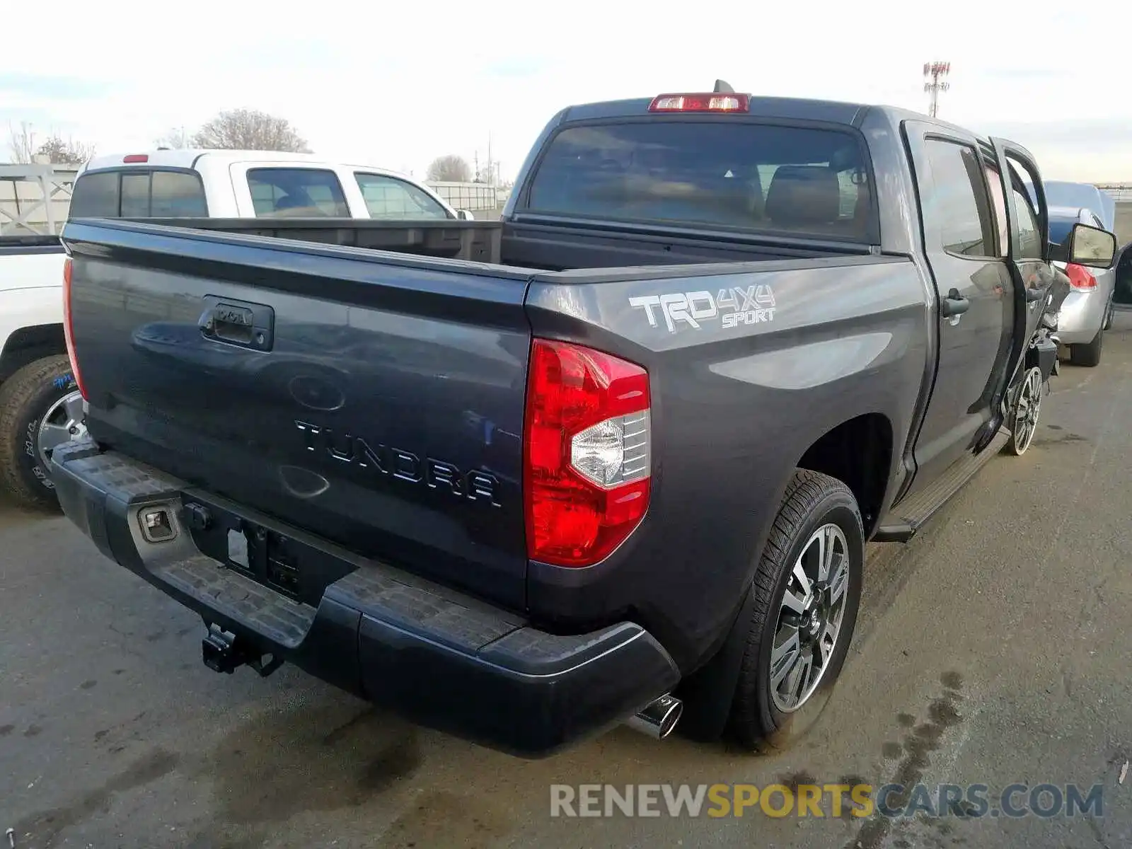 4 Photograph of a damaged car 5TFDY5F17LX920288 TOYOTA TUNDRA 2020