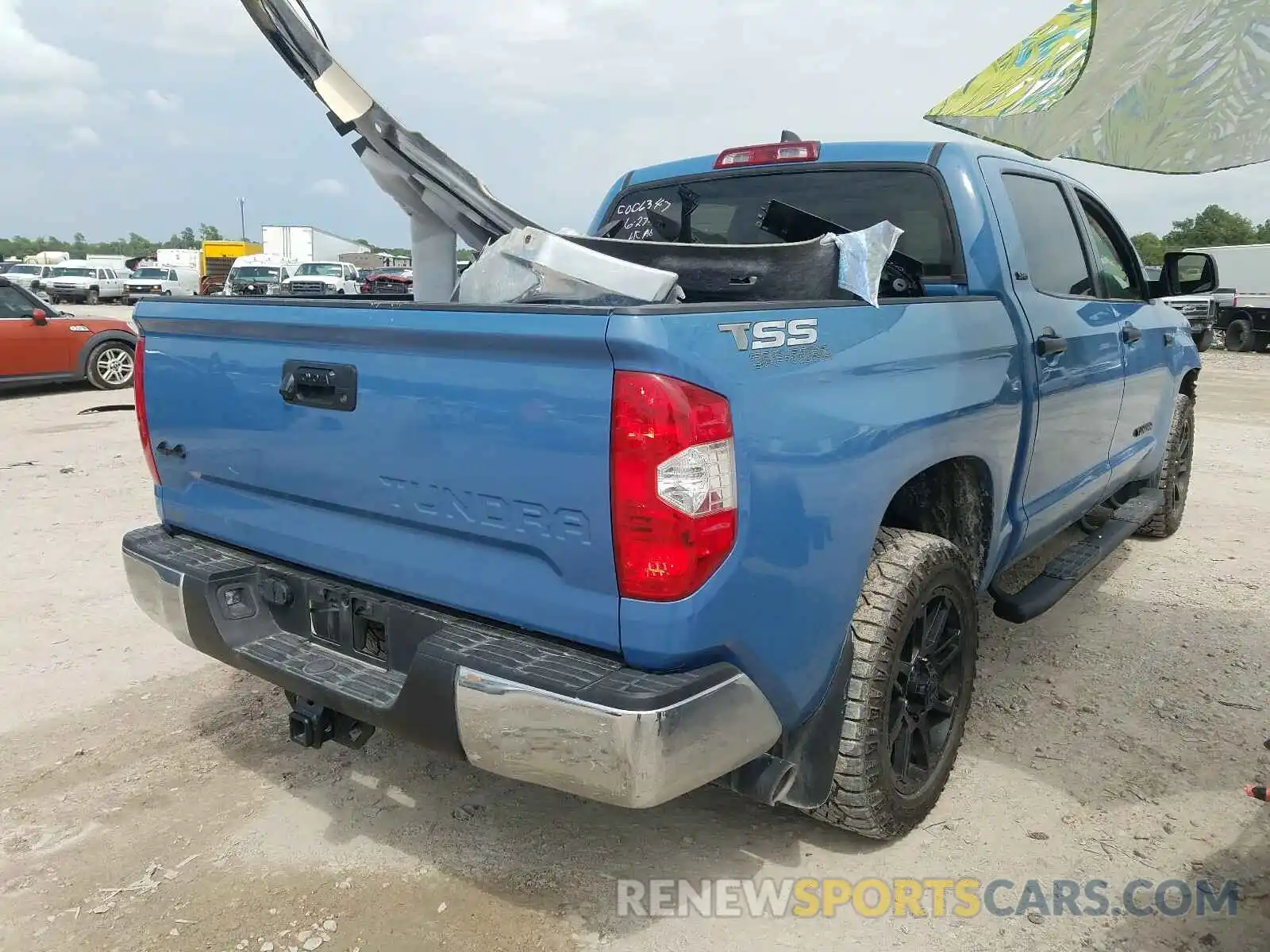 4 Photograph of a damaged car 5TFDY5F18LX874373 TOYOTA TUNDRA 2020