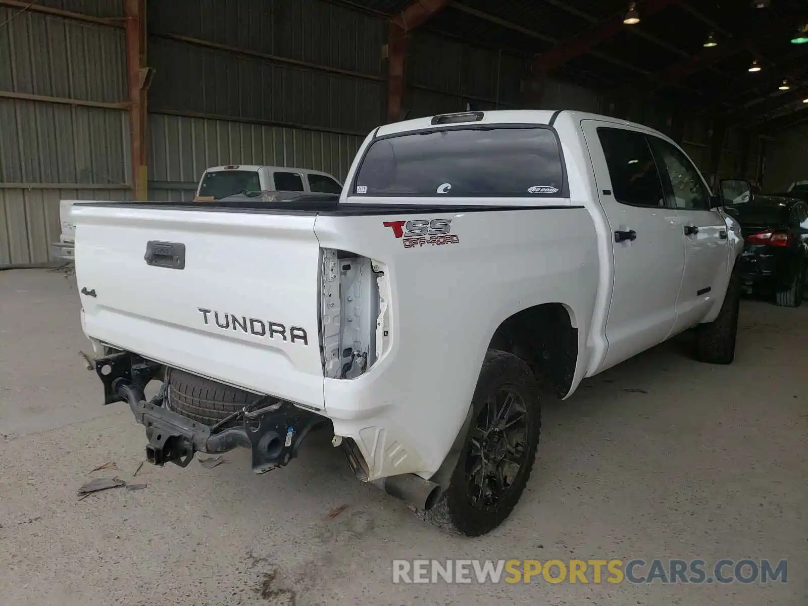 4 Photograph of a damaged car 5TFDY5F18LX880285 TOYOTA TUNDRA 2020