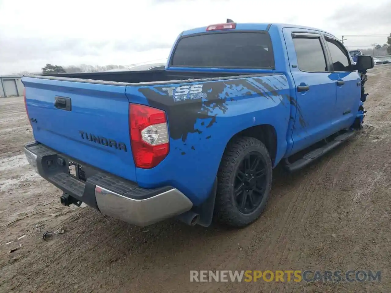 4 Photograph of a damaged car 5TFDY5F18LX883851 TOYOTA TUNDRA 2020