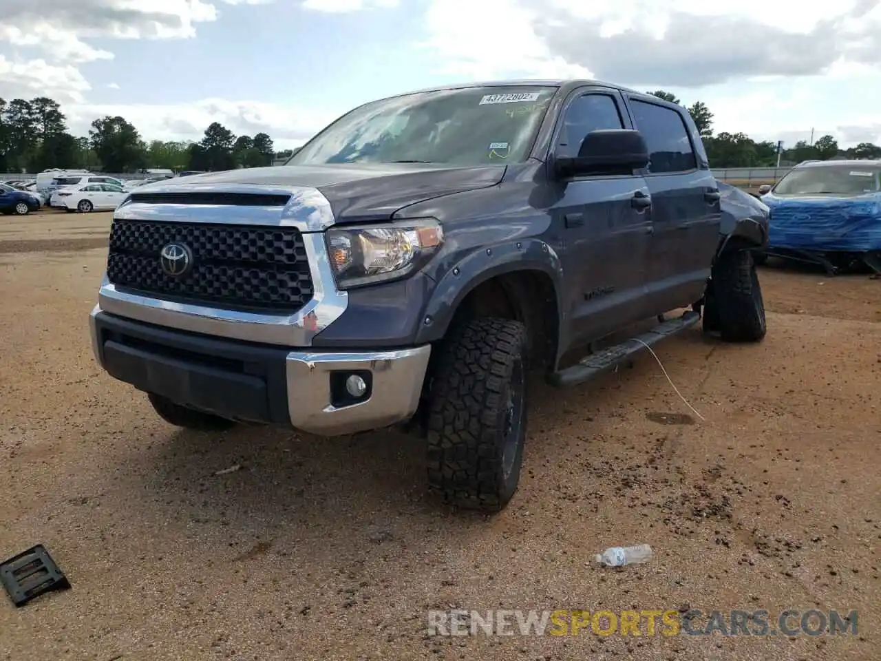 2 Photograph of a damaged car 5TFDY5F18LX884272 TOYOTA TUNDRA 2020