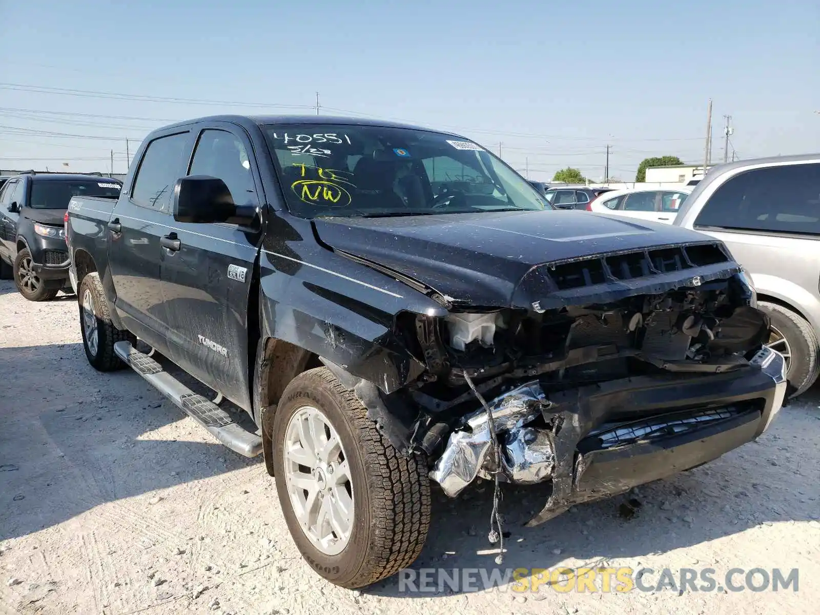 1 Photograph of a damaged car 5TFDY5F18LX917061 TOYOTA TUNDRA 2020