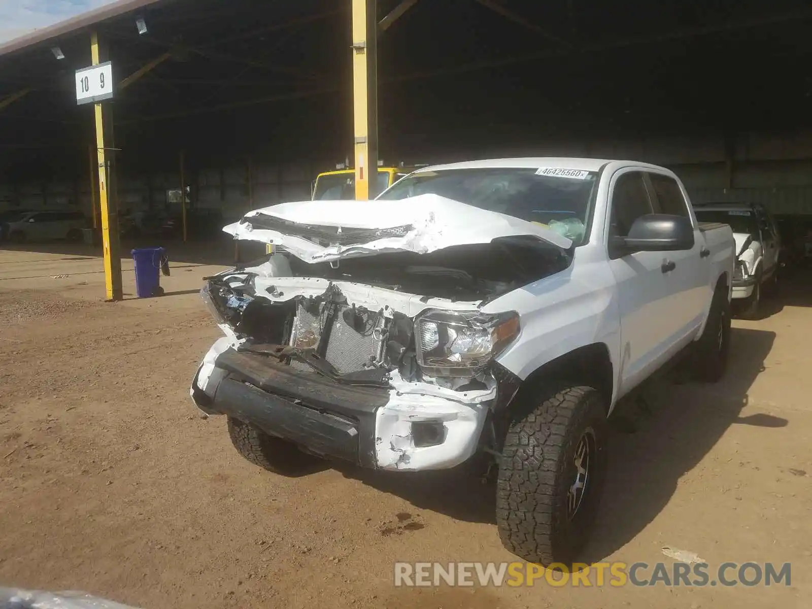 2 Photograph of a damaged car 5TFDY5F18LX918176 TOYOTA TUNDRA 2020