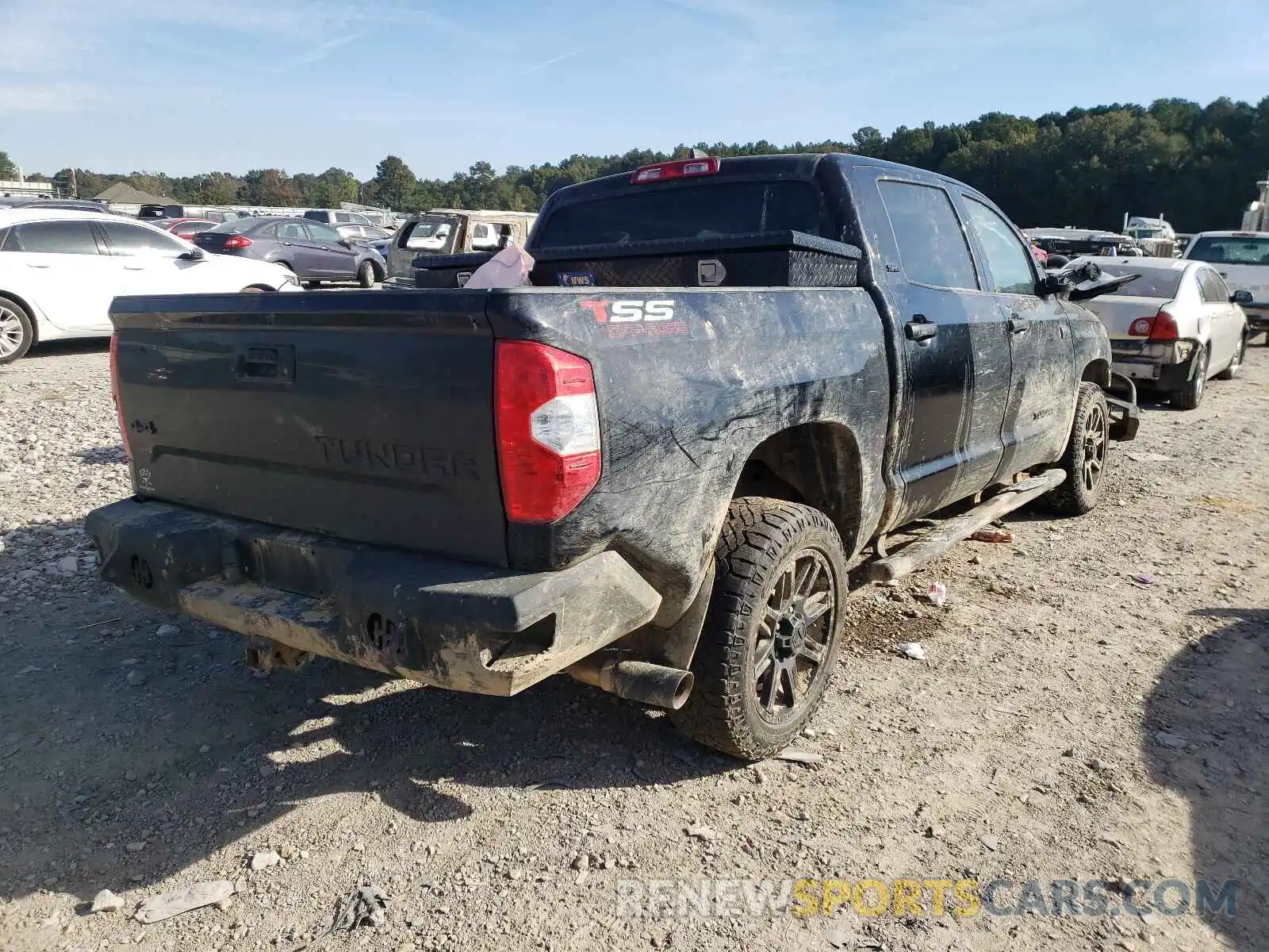 4 Photograph of a damaged car 5TFDY5F18LX921434 TOYOTA TUNDRA 2020