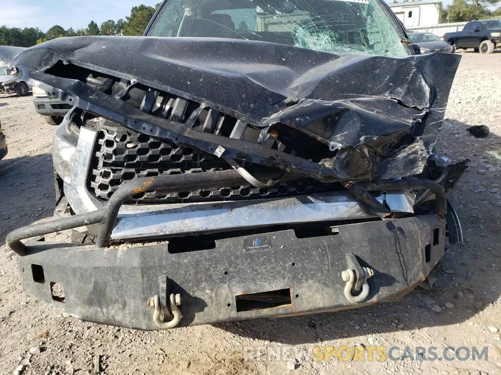 9 Photograph of a damaged car 5TFDY5F18LX921434 TOYOTA TUNDRA 2020