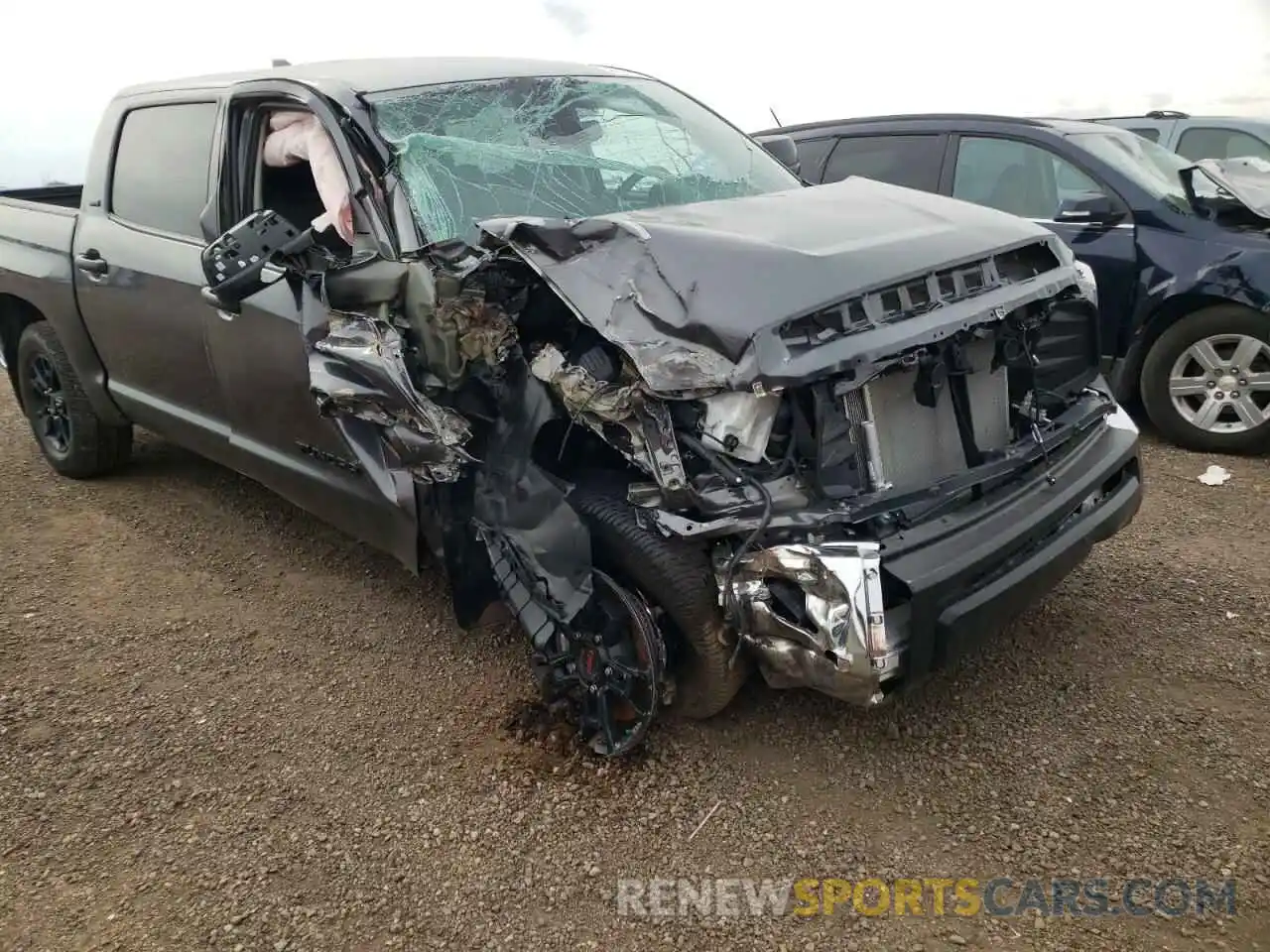 9 Photograph of a damaged car 5TFDY5F18LX923345 TOYOTA TUNDRA 2020