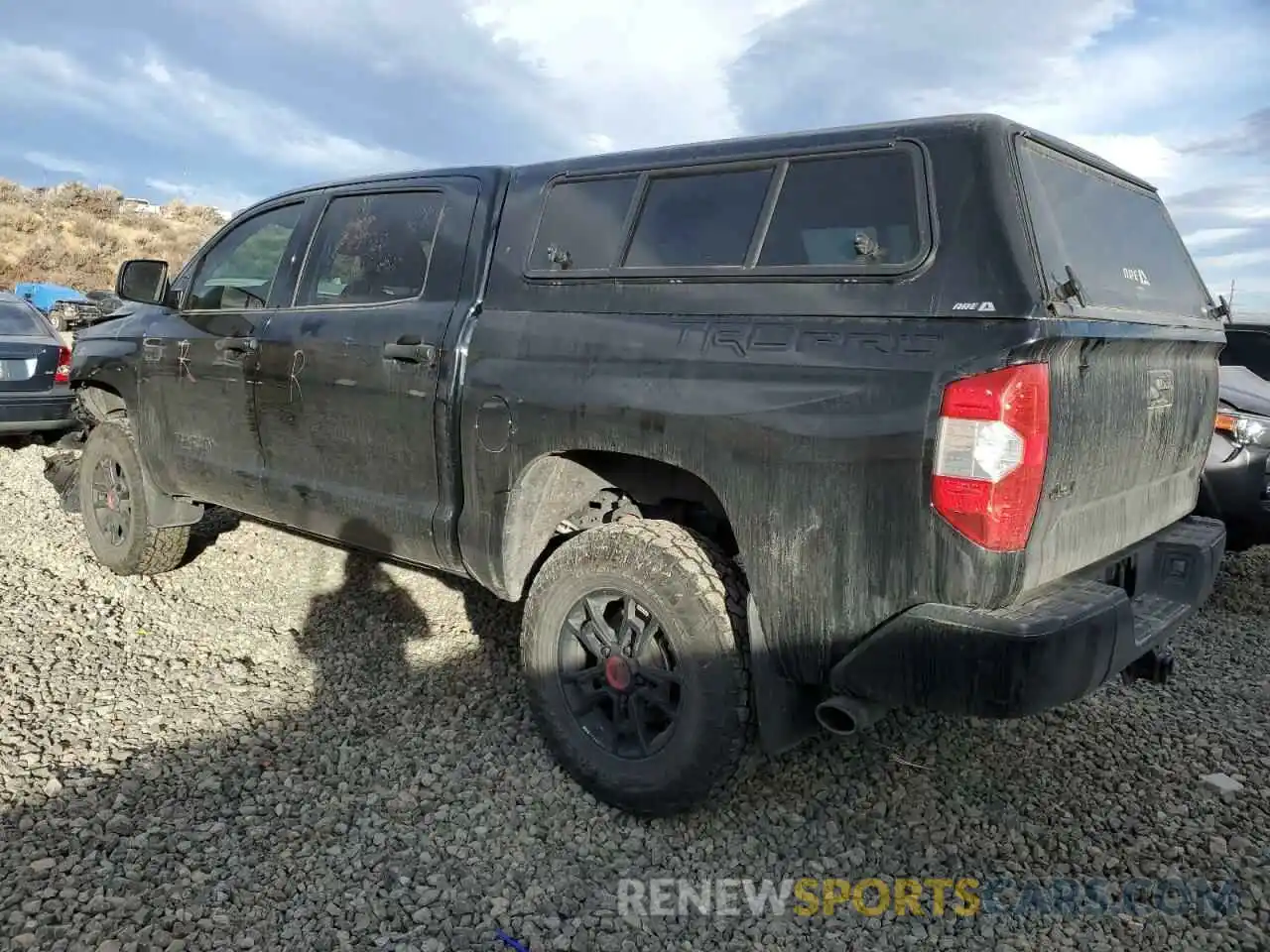 2 Photograph of a damaged car 5TFDY5F18LX934779 TOYOTA TUNDRA 2020