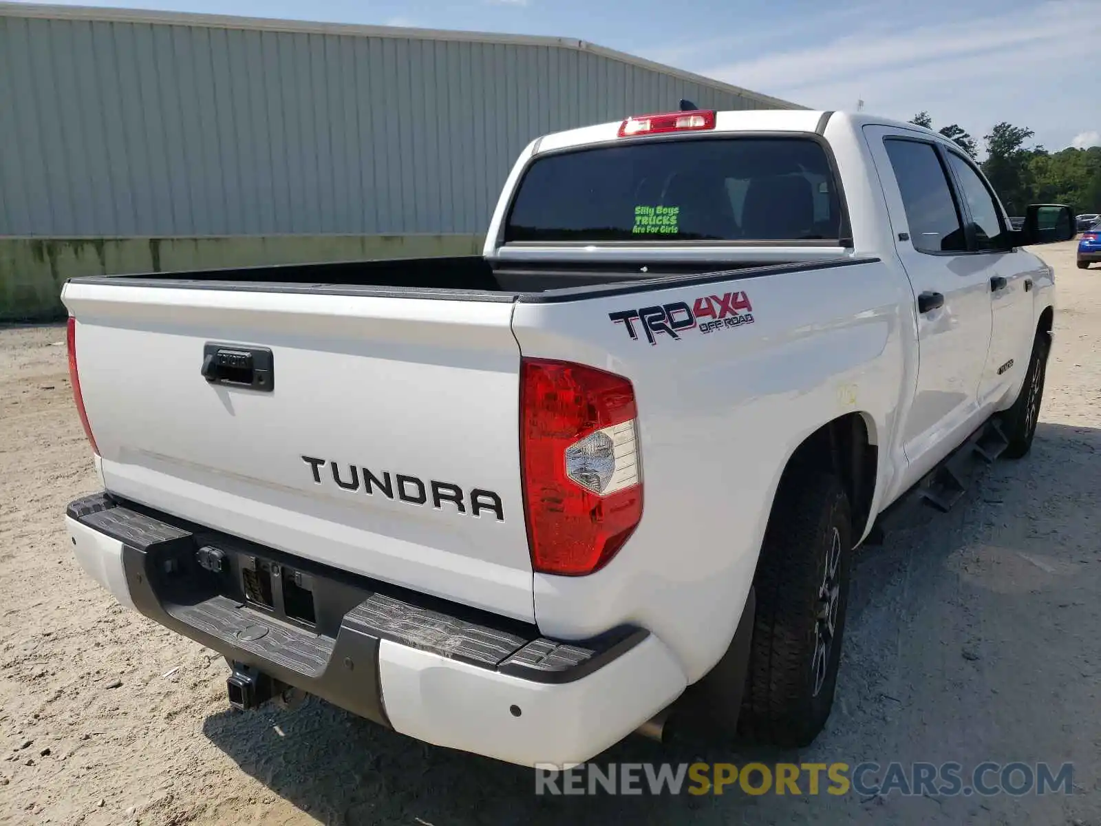 4 Photograph of a damaged car 5TFDY5F19LX872728 TOYOTA TUNDRA 2020