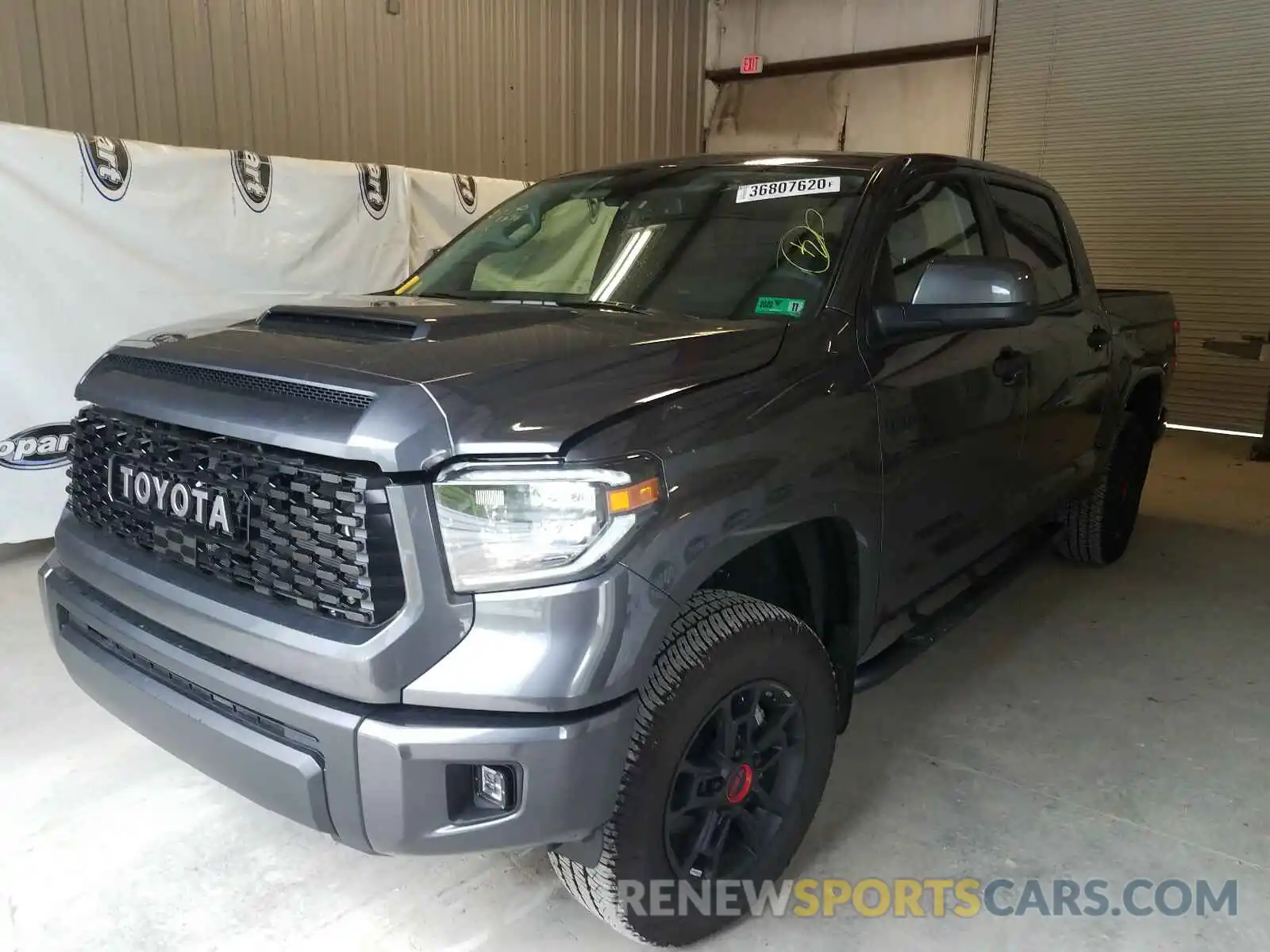 2 Photograph of a damaged car 5TFDY5F19LX899427 TOYOTA TUNDRA 2020