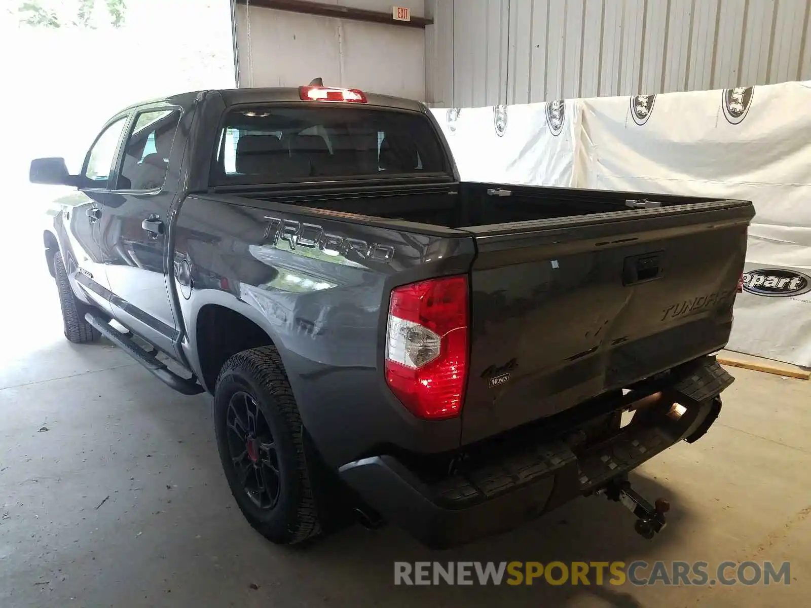 3 Photograph of a damaged car 5TFDY5F19LX899427 TOYOTA TUNDRA 2020