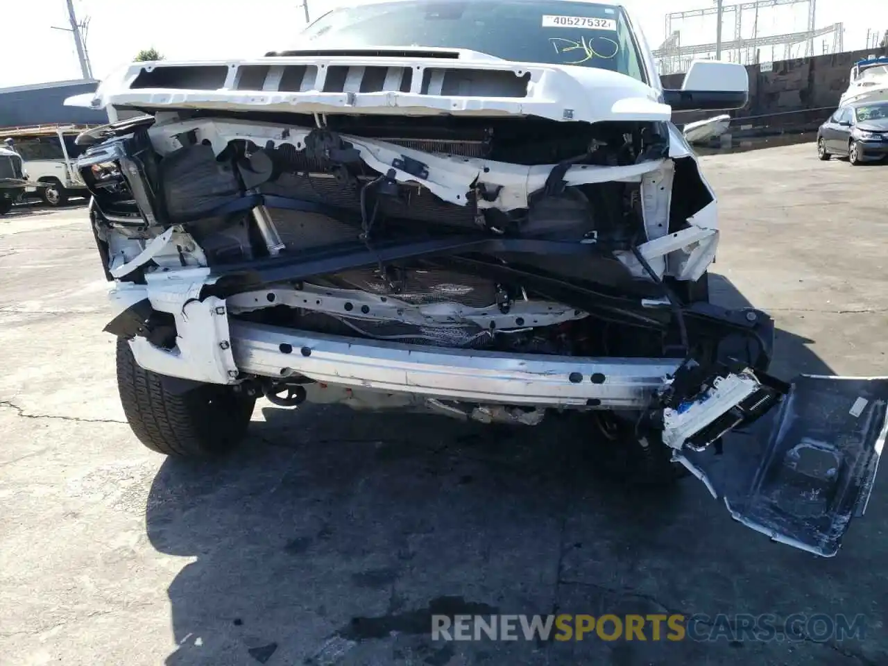 9 Photograph of a damaged car 5TFDY5F19LX902164 TOYOTA TUNDRA 2020