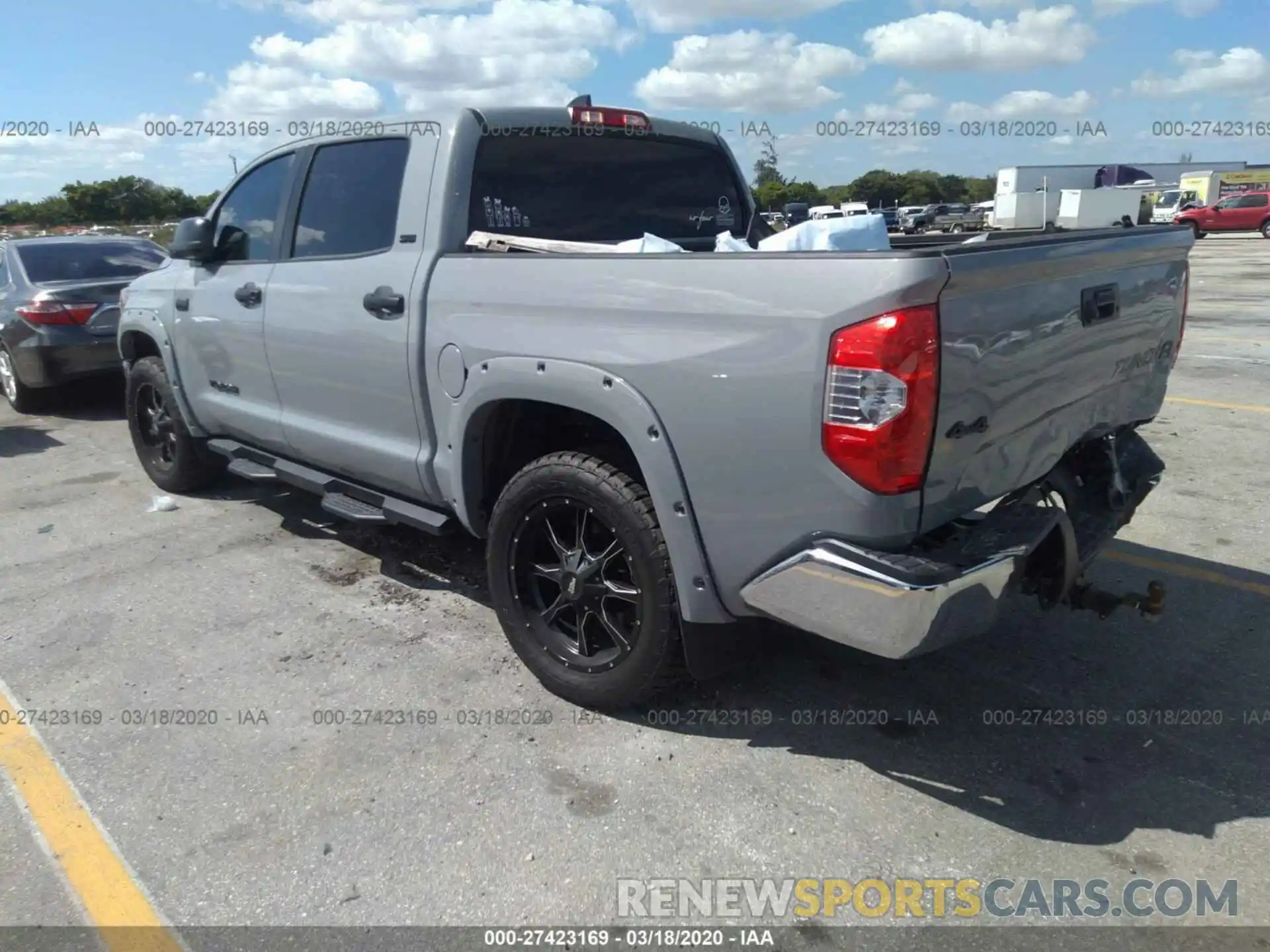 3 Photograph of a damaged car 5TFDY5F19LX914136 TOYOTA TUNDRA 2020