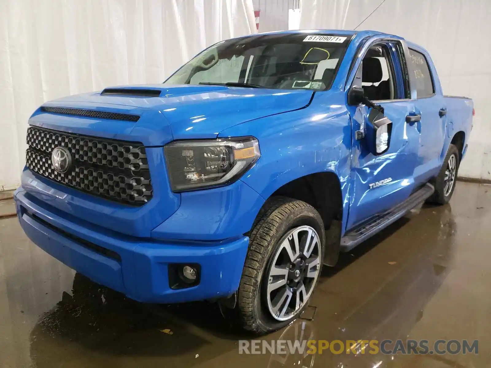 2 Photograph of a damaged car 5TFDY5F19LX914153 TOYOTA TUNDRA 2020