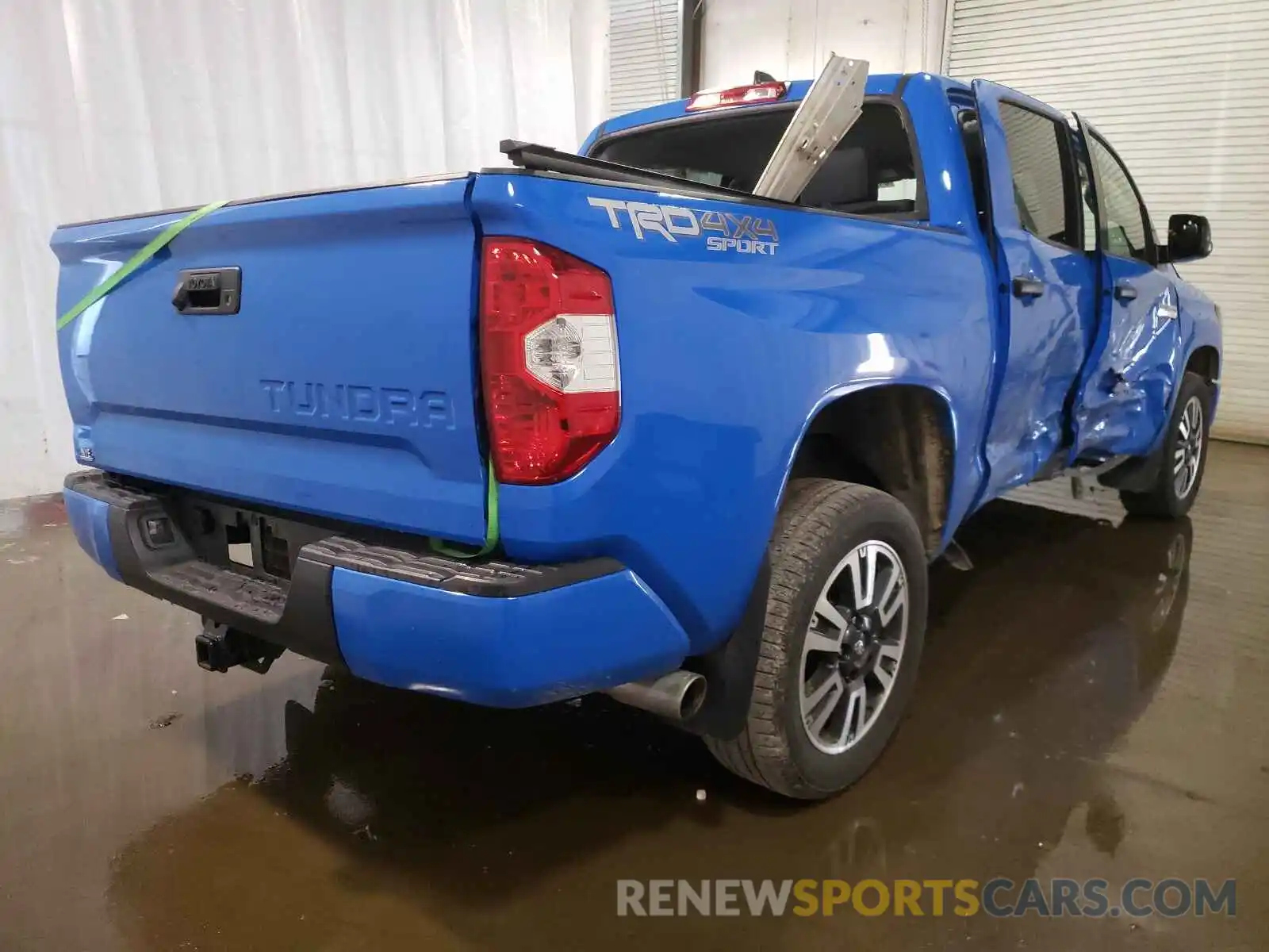 4 Photograph of a damaged car 5TFDY5F19LX914153 TOYOTA TUNDRA 2020