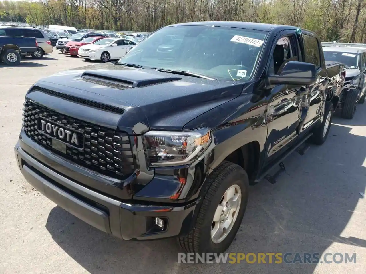 2 Photograph of a damaged car 5TFDY5F19LX929347 TOYOTA TUNDRA 2020