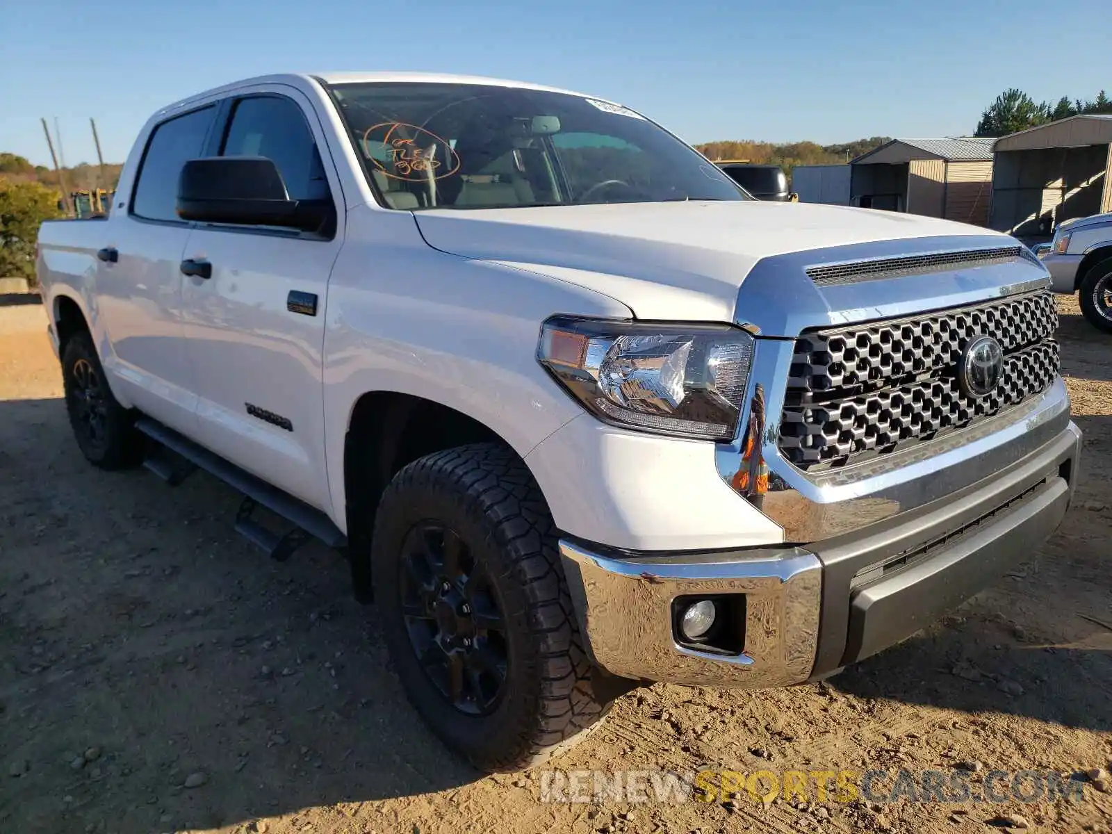 1 Photograph of a damaged car 5TFDY5F19LX946794 TOYOTA TUNDRA 2020