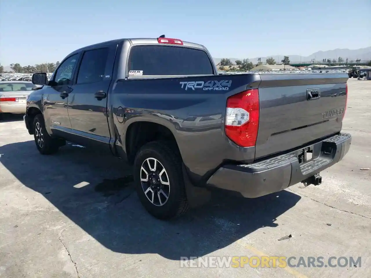 3 Photograph of a damaged car 5TFDY5F19LX947783 TOYOTA TUNDRA 2020