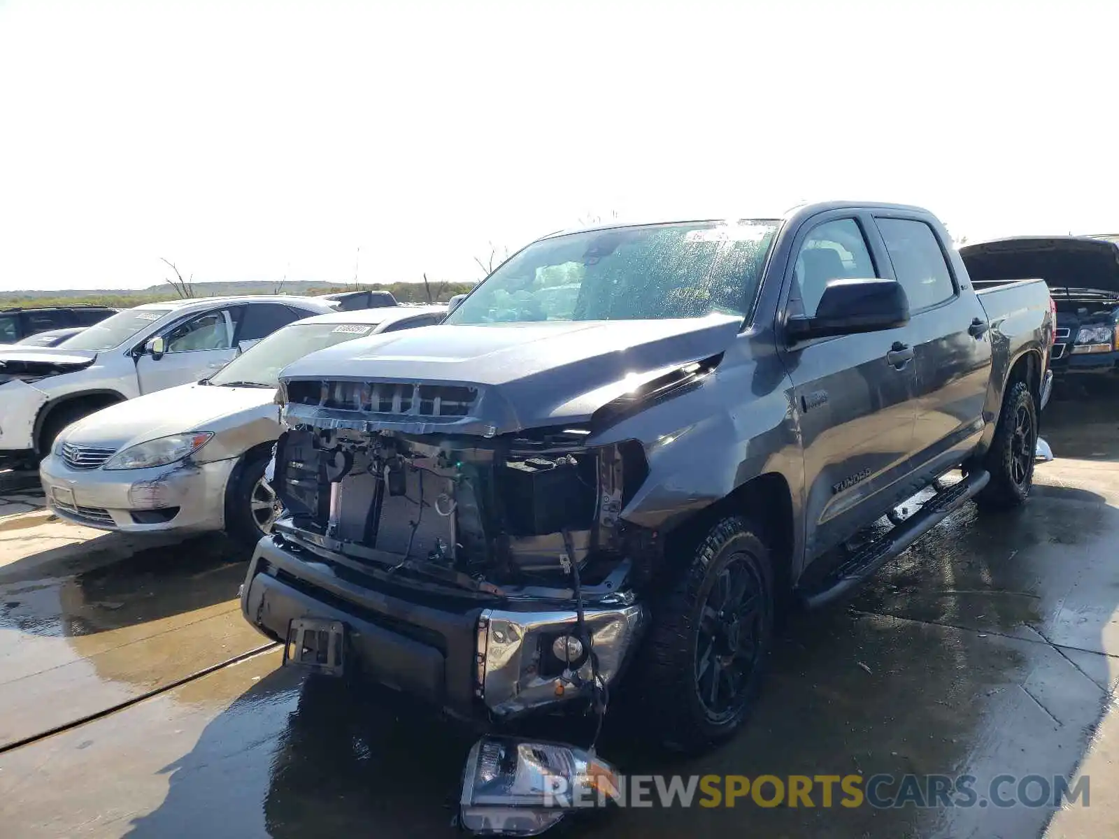 2 Photograph of a damaged car 5TFDY5F19LX954961 TOYOTA TUNDRA 2020