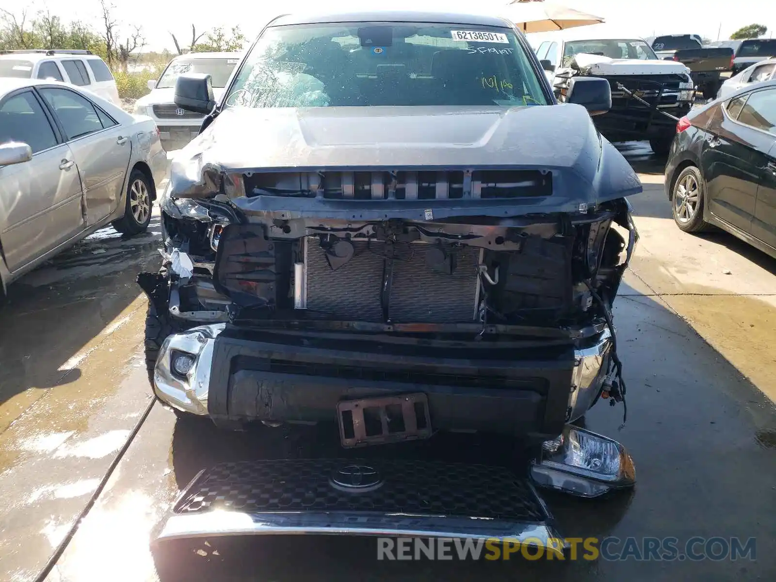 9 Photograph of a damaged car 5TFDY5F19LX954961 TOYOTA TUNDRA 2020