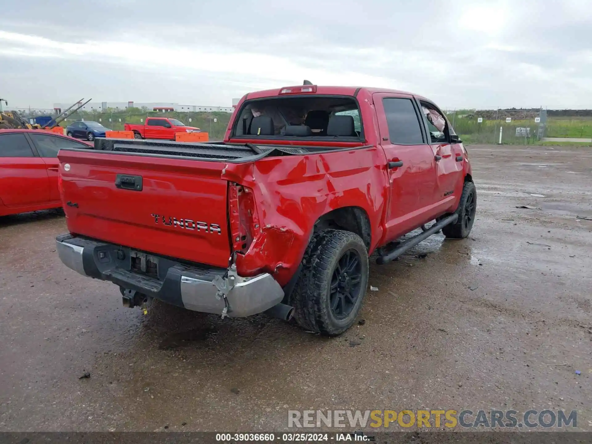 4 Photograph of a damaged car 5TFDY5F1XLX872351 TOYOTA TUNDRA 2020