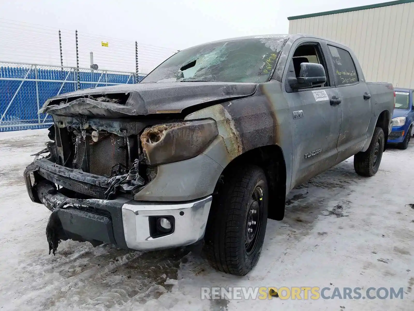 2 Photograph of a damaged car 5TFDY5F1XLX878392 TOYOTA TUNDRA 2020