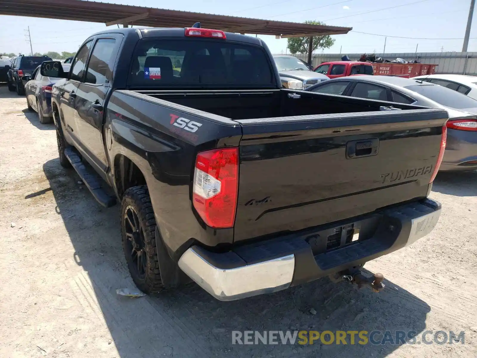 3 Photograph of a damaged car 5TFDY5F1XLX908698 TOYOTA TUNDRA 2020