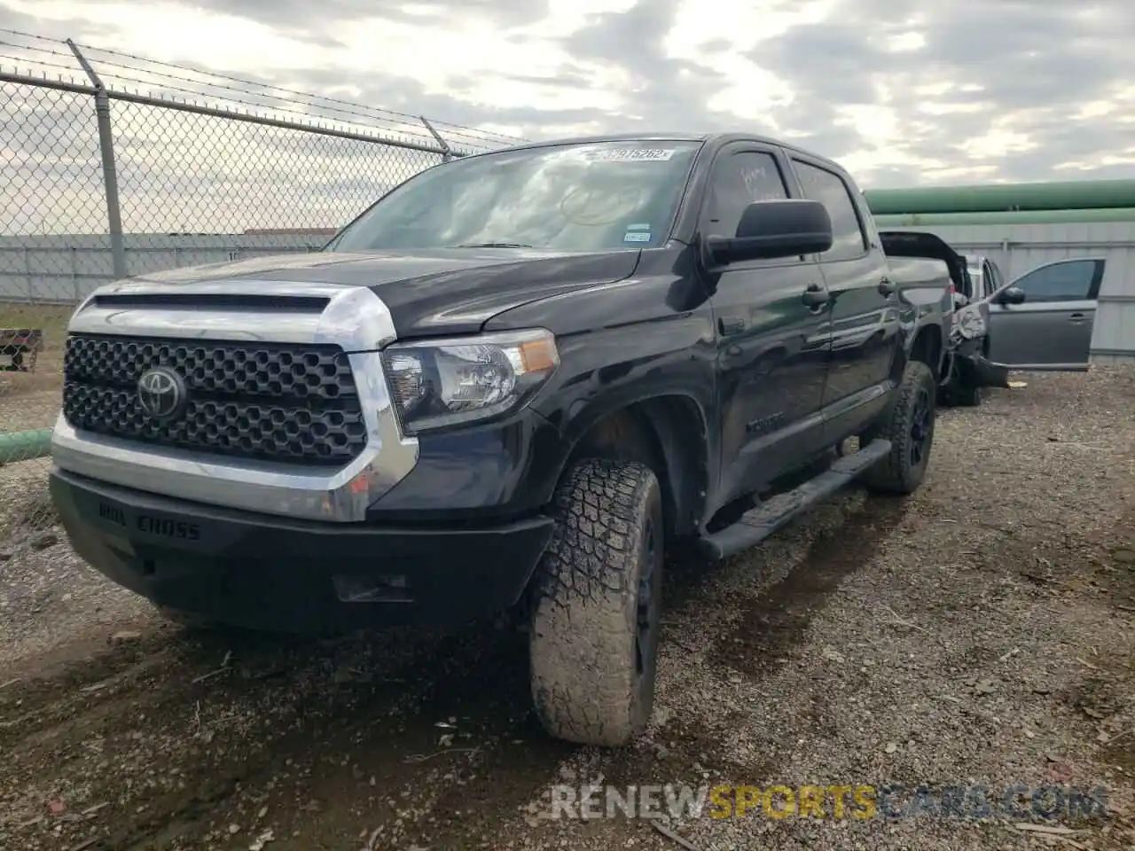 2 Photograph of a damaged car 5TFDY5F1XLX910239 TOYOTA TUNDRA 2020