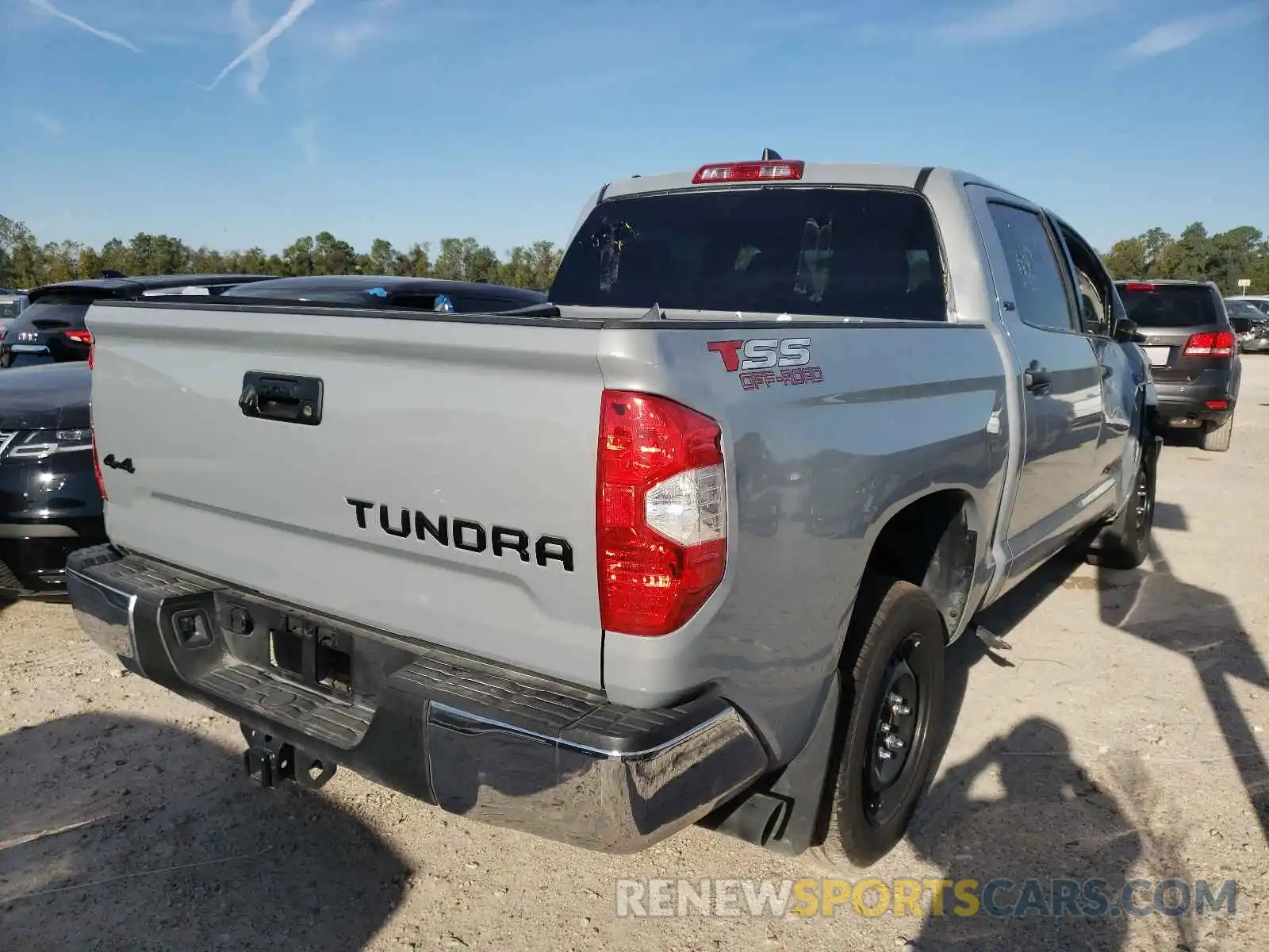 4 Photograph of a damaged car 5TFDY5F1XLX918745 TOYOTA TUNDRA 2020