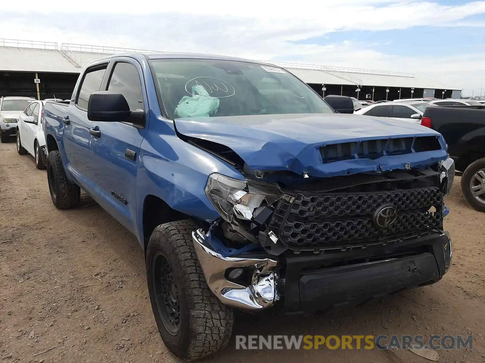 1 Photograph of a damaged car 5TFDY5F1XLX919040 TOYOTA TUNDRA 2020