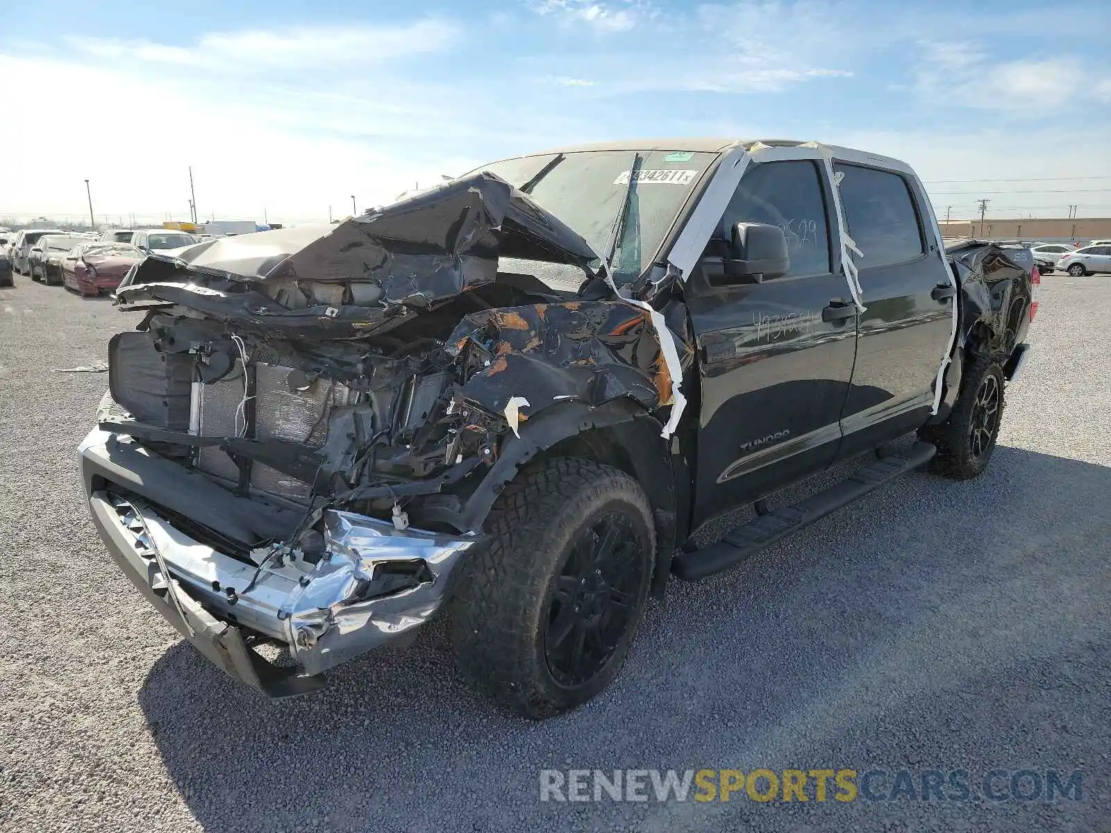 2 Photograph of a damaged car 5TFDY5F1XLX926344 TOYOTA TUNDRA 2020