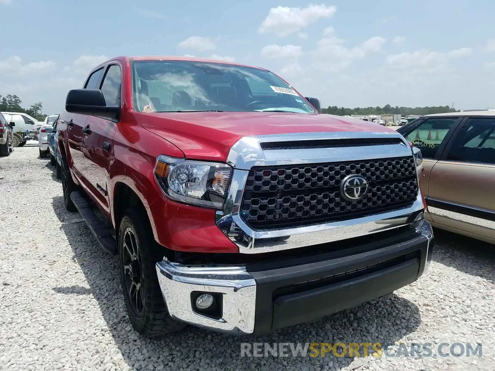 1 Photograph of a damaged car 5TFDY5F1XLX933231 TOYOTA TUNDRA 2020