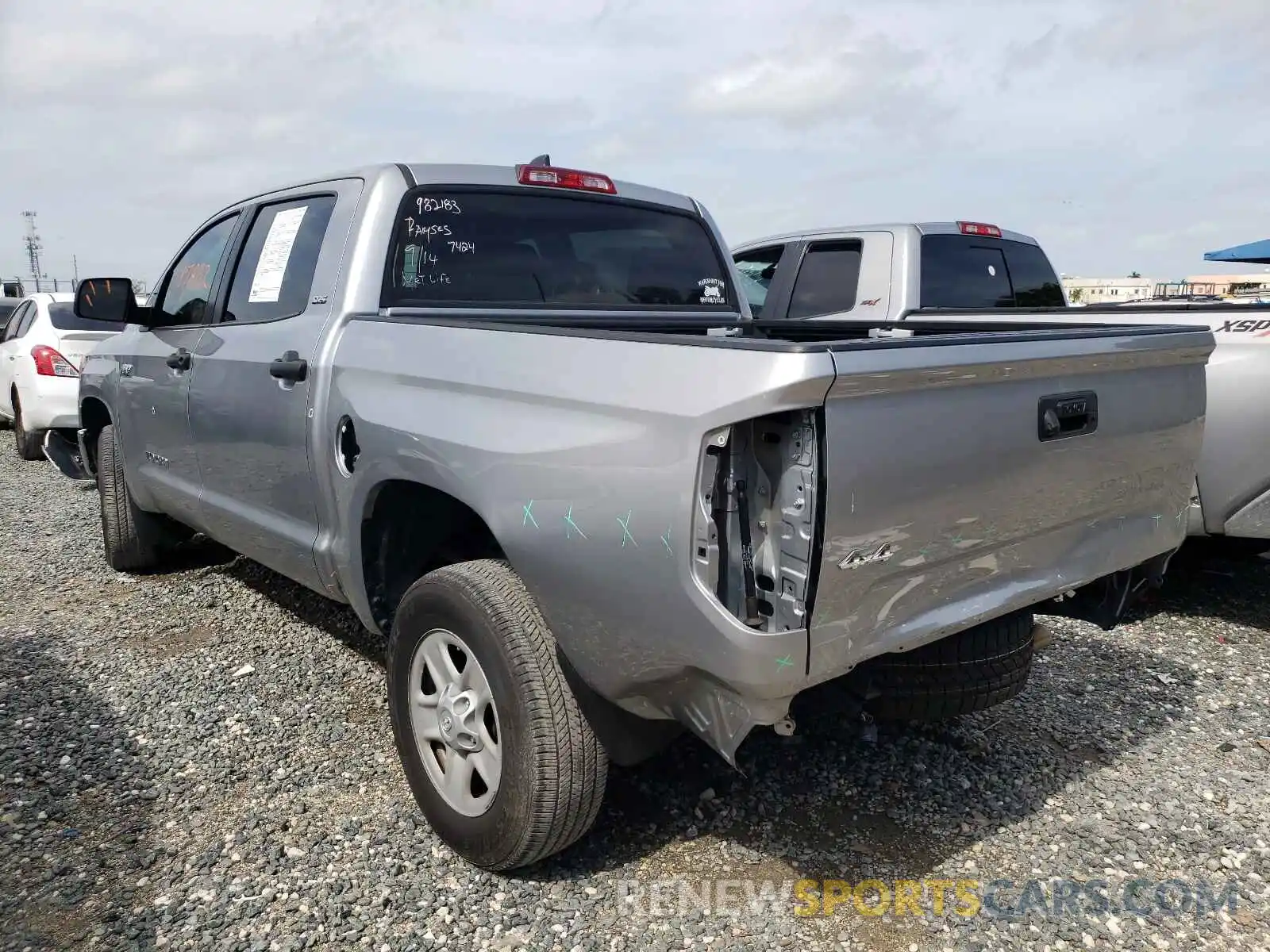 3 Photograph of a damaged car 5TFDY5F1XLX938235 TOYOTA TUNDRA 2020