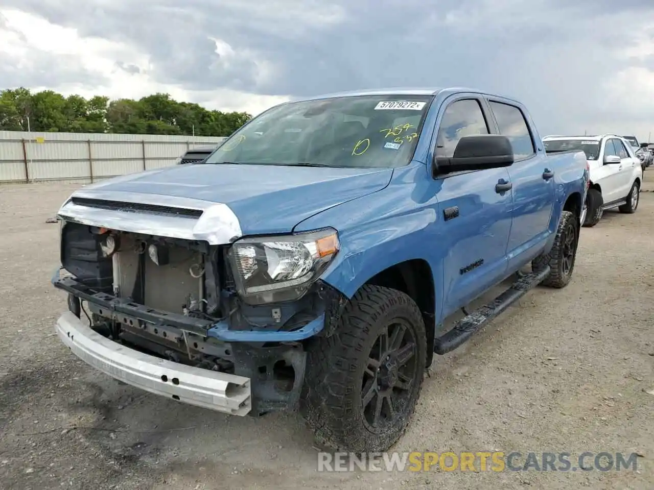 2 Photograph of a damaged car 5TFEY5F10LX259532 TOYOTA TUNDRA 2020