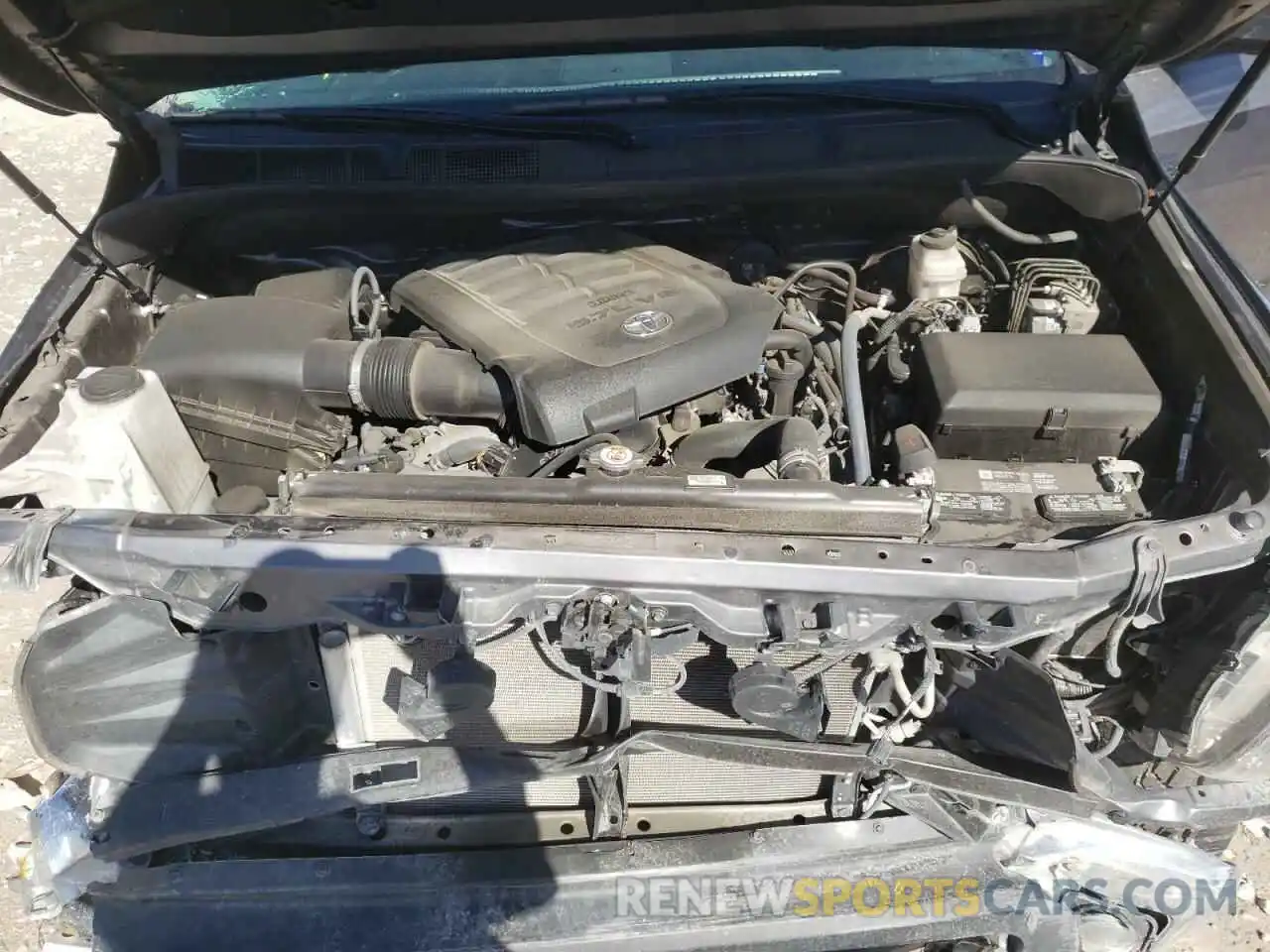 7 Photograph of a damaged car 5TFEY5F10LX269834 TOYOTA TUNDRA 2020