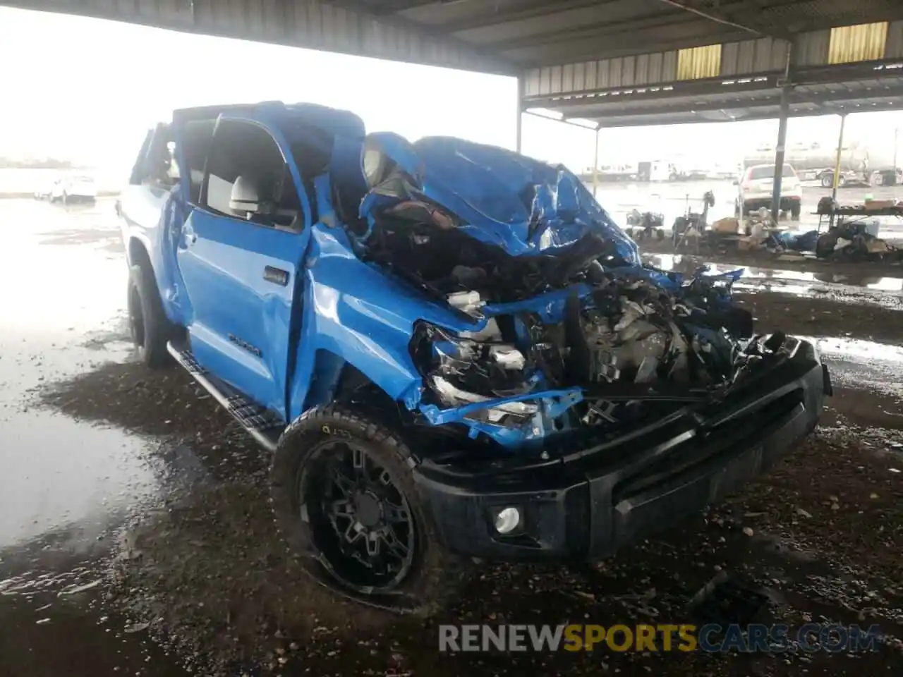 1 Photograph of a damaged car 5TFEY5F10LX271647 TOYOTA TUNDRA 2020