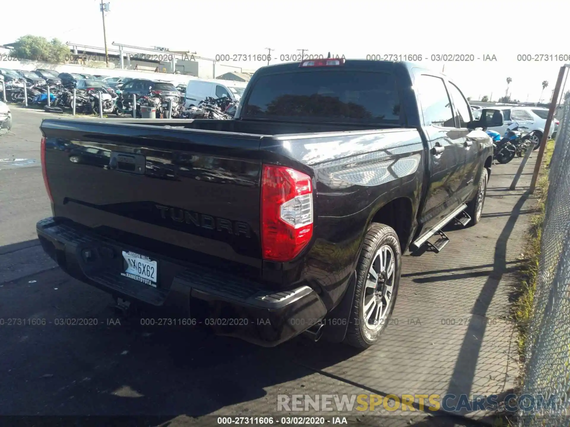 4 Фотография поврежденного автомобиля 5TFEY5F11LX257689 TOYOTA TUNDRA 2020