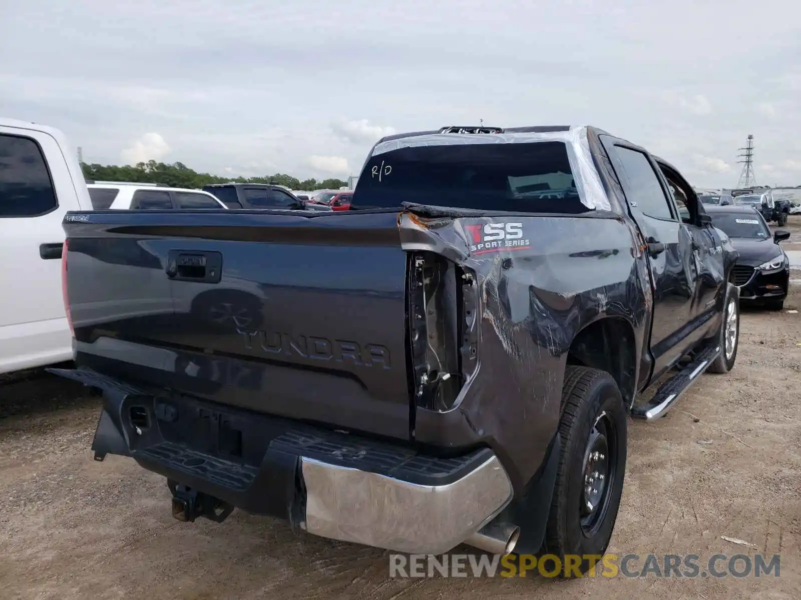 4 Photograph of a damaged car 5TFEY5F11LX267042 TOYOTA TUNDRA 2020