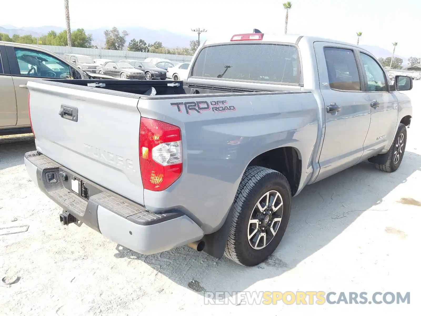 4 Photograph of a damaged car 5TFEY5F12LX263310 TOYOTA TUNDRA 2020