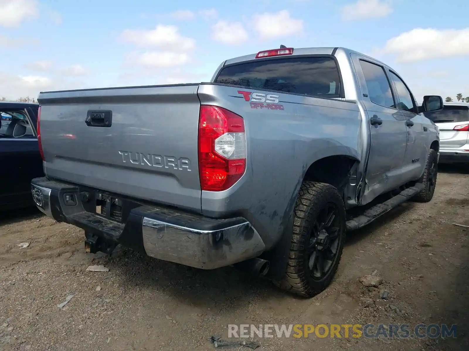 4 Photograph of a damaged car 5TFEY5F12LX265638 TOYOTA TUNDRA 2020