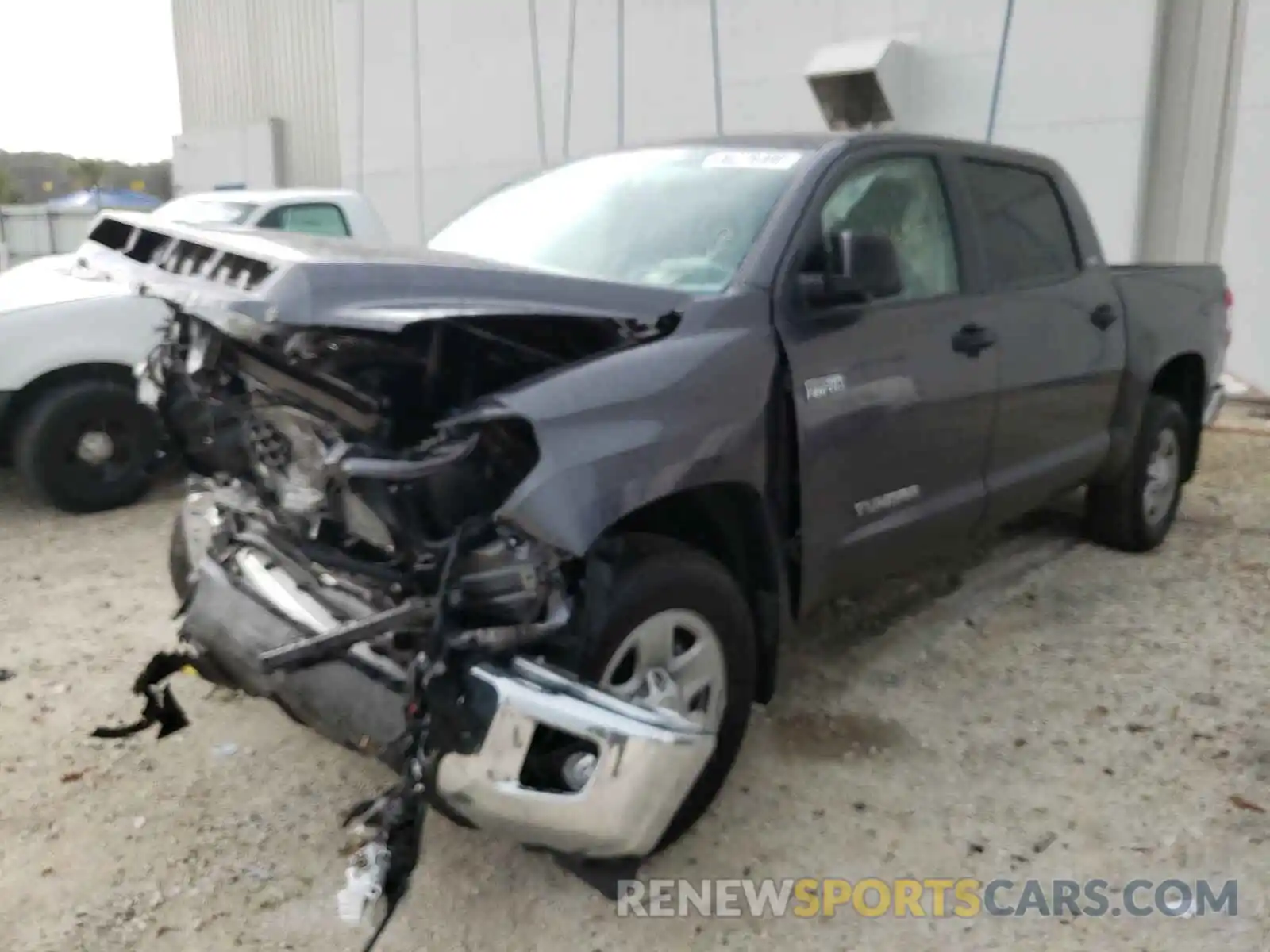 2 Photograph of a damaged car 5TFEY5F13LX266670 TOYOTA TUNDRA 2020