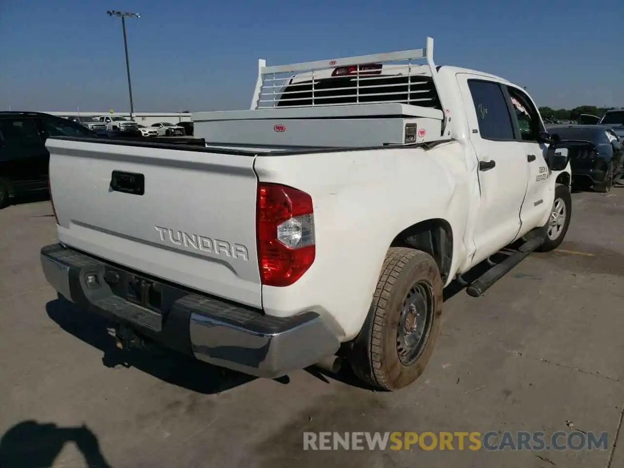 4 Photograph of a damaged car 5TFEY5F14LX256164 TOYOTA TUNDRA 2020