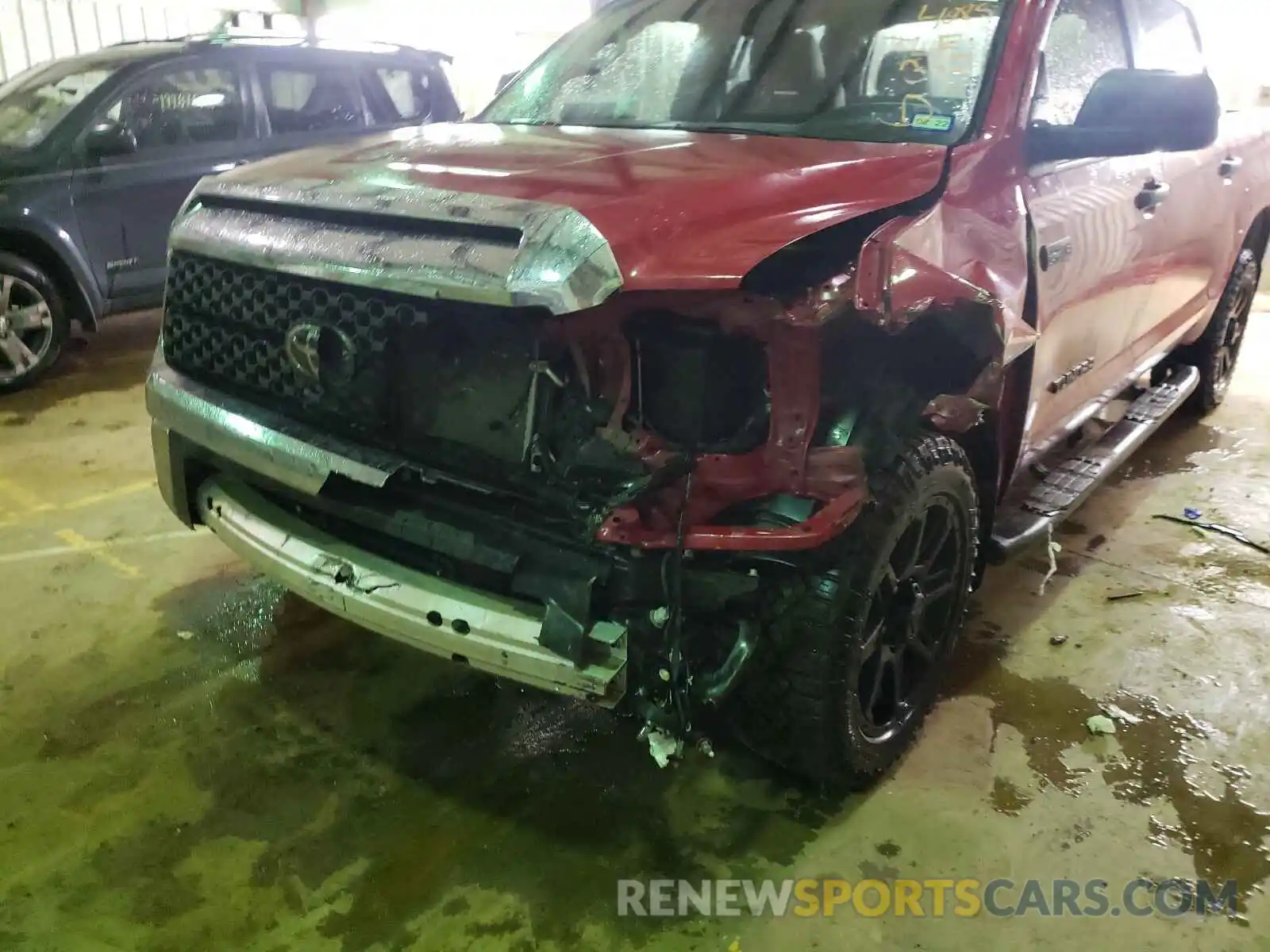 9 Photograph of a damaged car 5TFEY5F14LX264085 TOYOTA TUNDRA 2020