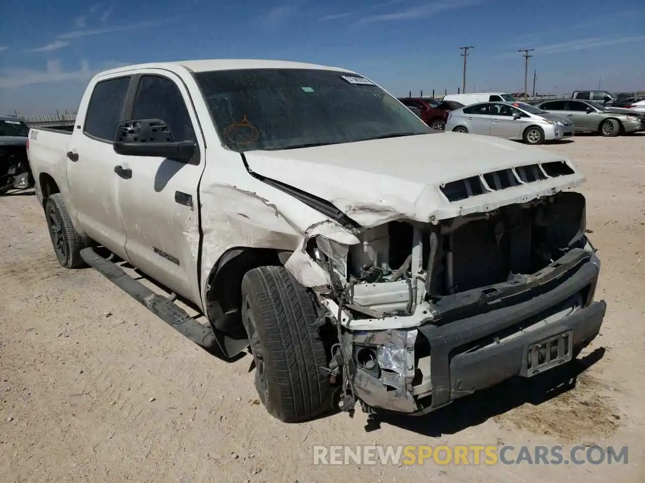 1 Photograph of a damaged car 5TFEY5F15LX258795 TOYOTA TUNDRA 2020