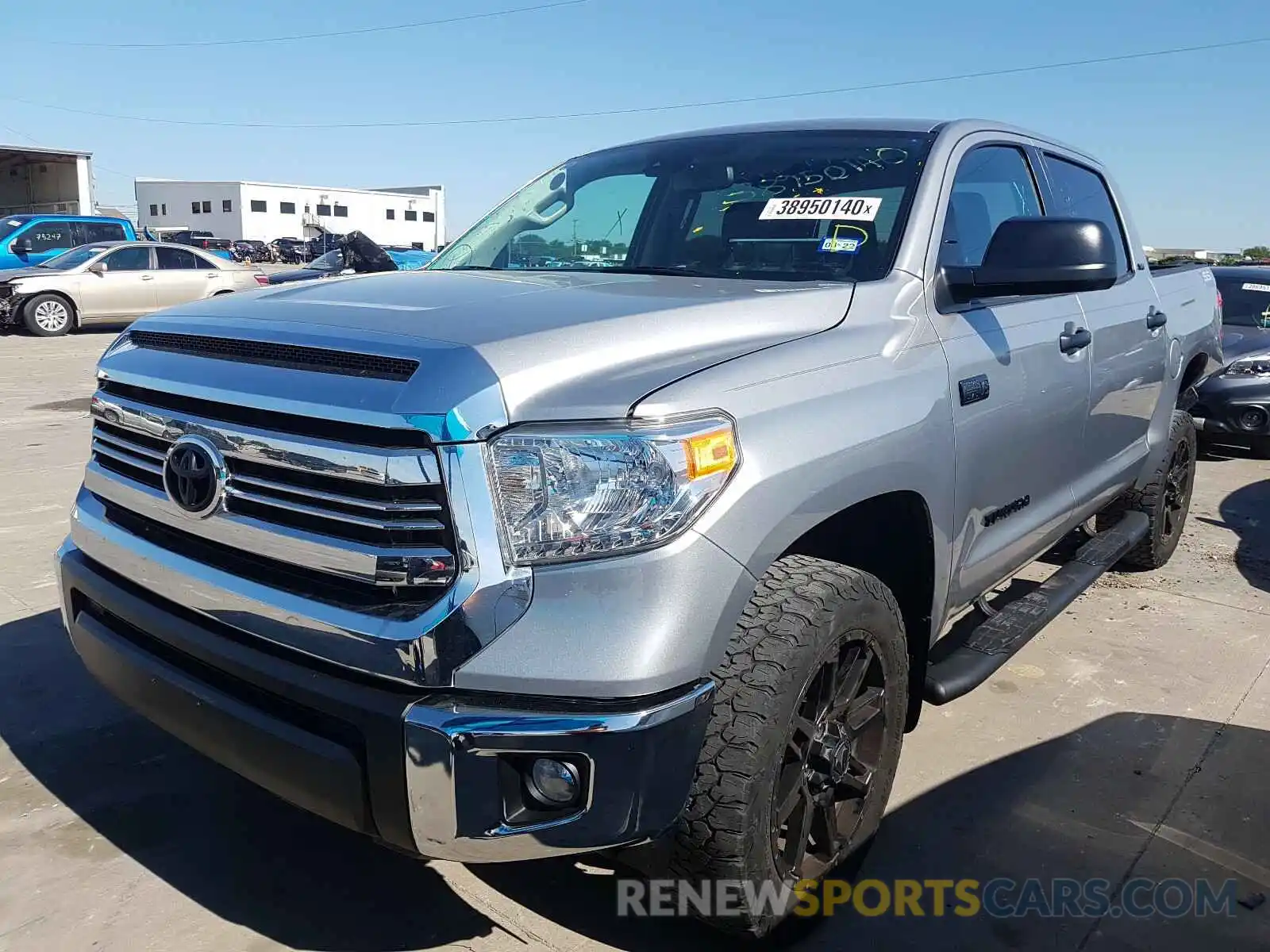 2 Photograph of a damaged car 5TFEY5F15LX261194 TOYOTA TUNDRA 2020