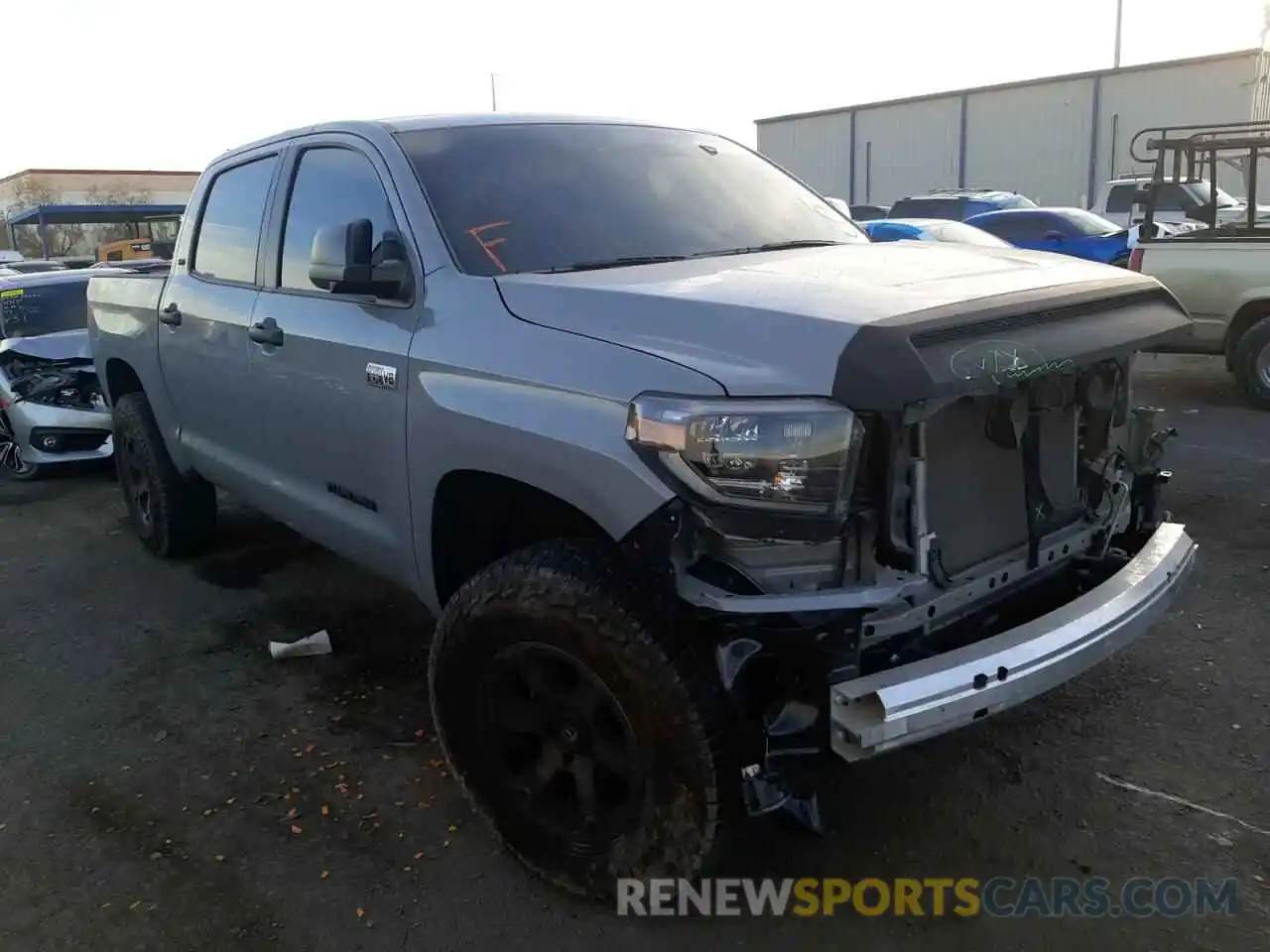 1 Photograph of a damaged car 5TFEY5F16LX259003 TOYOTA TUNDRA 2020