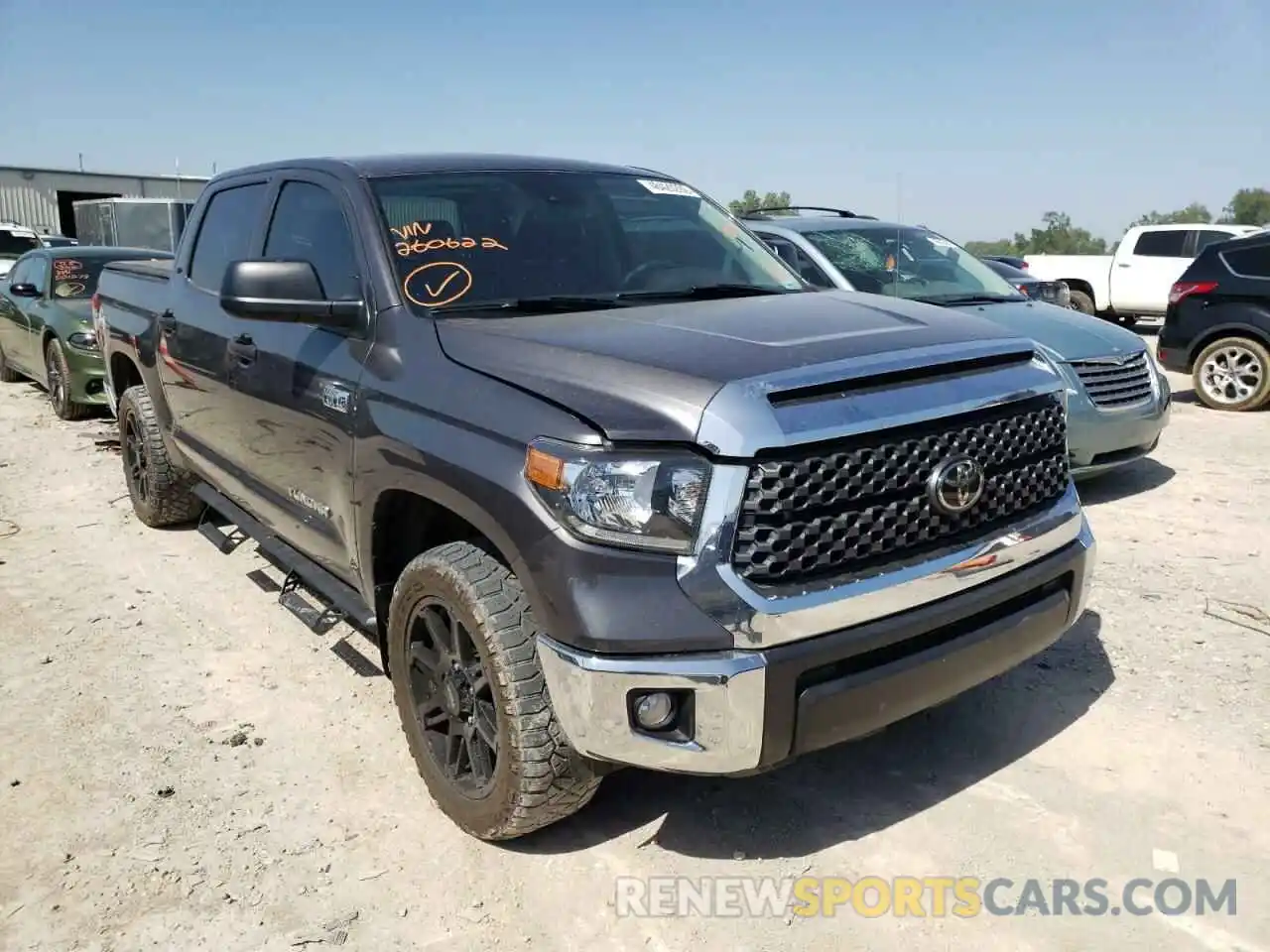 1 Photograph of a damaged car 5TFEY5F16LX260622 TOYOTA TUNDRA 2020