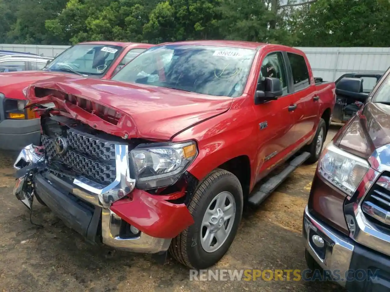 2 Photograph of a damaged car 5TFEY5F18LX269225 TOYOTA TUNDRA 2020