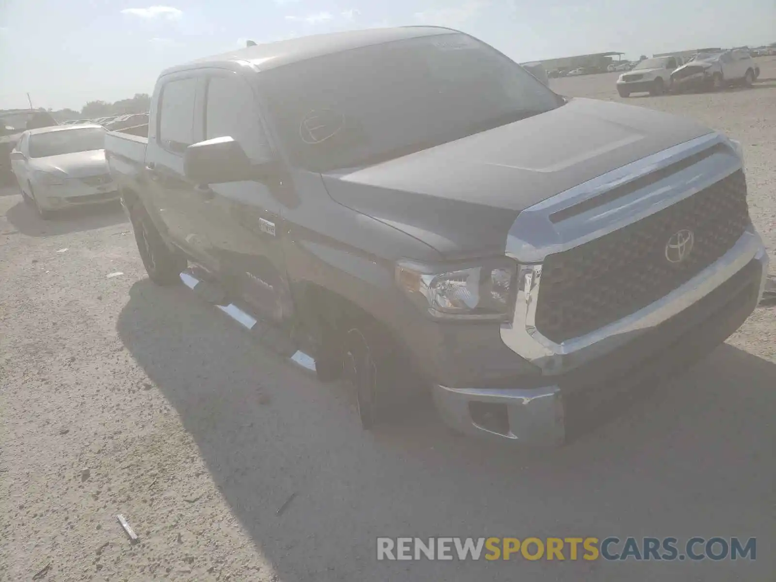 1 Photograph of a damaged car 5TFEY5F19LX265071 TOYOTA TUNDRA 2020