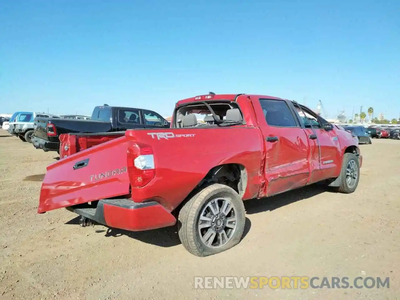 4 Photograph of a damaged car 5TFEY5F1XLX270540 TOYOTA TUNDRA 2020