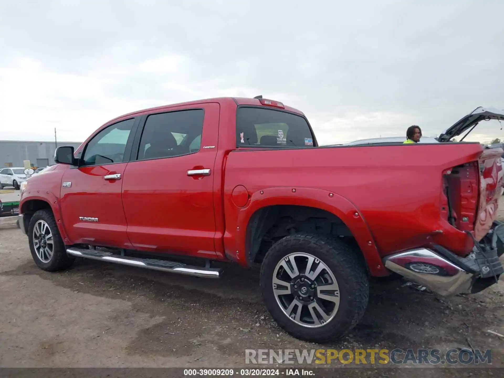 14 Фотография поврежденного автомобиля 5TFFY5F10LX265982 TOYOTA TUNDRA 2020